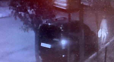 İstanbul'da Vahşet : Yeni Doğmuş Bebeği Caminin Bahçesine Gömdüler