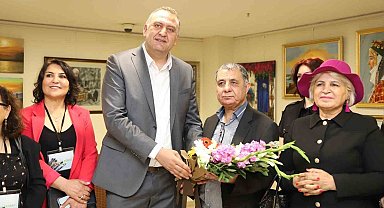 'Renk Ve Ahenk' Resim Sergisi Kartal Belediyesi'nde Açıldı