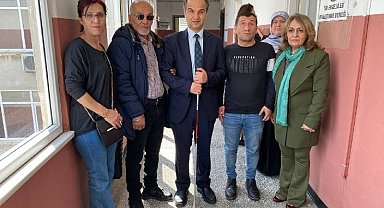 AK Parti'li görme engelli milletvekili adayı Cemal Donat esnaf ve STK'ları ziyaret etti