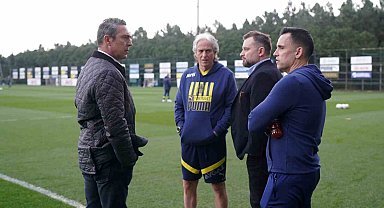Ali Koç, Fenerbahçe antrenmanını takip etti