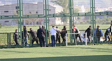 Amatör ligde taraftarlar birbirine girdi