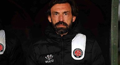 Andrea Pirlo'dan kadroda 3 değişiklik