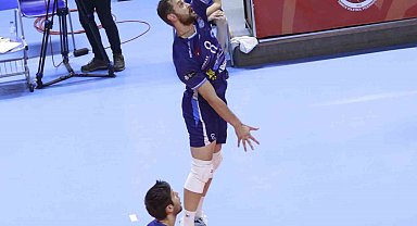 Arkas Spor, turu tehlikeye soktu