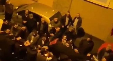 Askere gidecek gence arkadaşlarından unutulmaz uğurlama