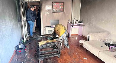 Vücut Geliştirme Şampiyonu Evini Ateşe Verdi, Yaktığı Eşyaları Balkondan Attı