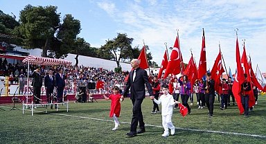 Ayvalık'ta 23 Nisan Ulusal Egemenlik ve Çocuk Bayramı coşkusu