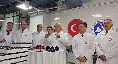Bakan Kirişci: "Şap hastalığına karşı yaklaşık 12 milyon doz aşı üretildi, 4 buçuk milyon hayvan aşılandı"
