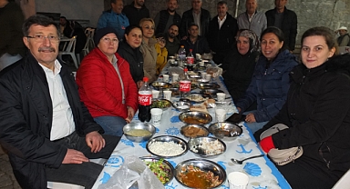 Balıkesir'de Asırlık Toplu İftar Gelenekleri Devam Ediyor 