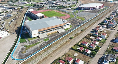 Balıkesir'e Gençler İçin Spor Yatırımları Sürüyor