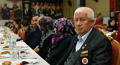 Başkan Bozkurt: "Bu ülke varlığını şehit ve gazilerinin vatanseverliklerine borçludur"