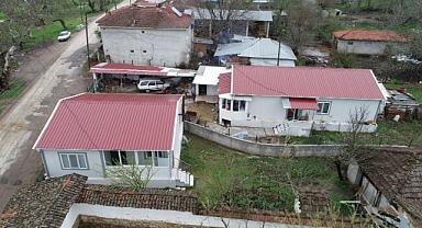 Başkan yılmaz evi yanan şehit babasına verdiği sözünü tuttu