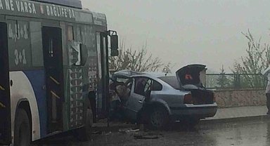 Başkent'te halk otobüsü ile otomobil çarpıştı: 1 ölü