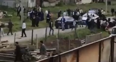 Bayramlaşmada 50 kişinin birbirine girdiği kavga, saniye saniye kamerada