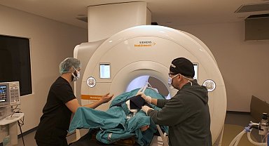 Beyin ameliyatları artık risk olmadan yapılıyor