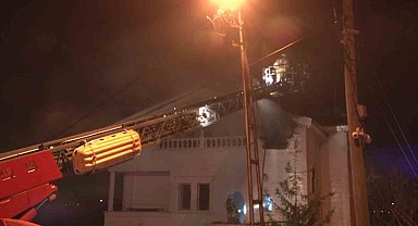 Beykoz'da 3 katlı villada yangın paniği