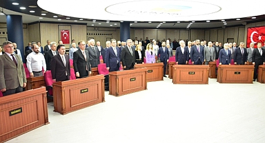 Büyükşehir'de Encümen Üyeleri Ve İhtisas Komisyonları Belirlendi   