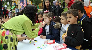 Çekmeköylü çocuklar 23 Nisan'da doyasıya eğlendi