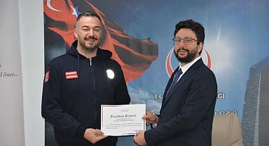 Sağlık Çalışanlarına Teşekkür Plaketi