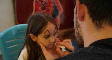 Depremzede çocuklar 