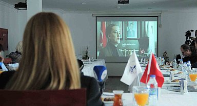 DEÜ'nün Deprem Belgeselinin Gösterimi Yapıldı