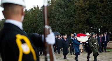 Devlet erkanı Anıtkabir'de