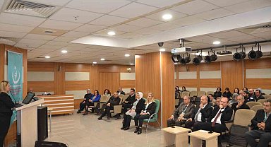 Doktorlar hastalarına eğitim verdi