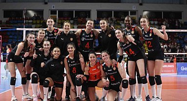 Eczacıbaşı Dynavit, galibiyet serisini 24 maça çıkardı