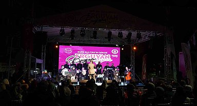 Erguvan Bayramı'na yoğun ilgi