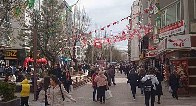Eskişehir'de Ramazan alışverişi yoğunluğu sürüyor