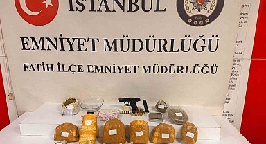 Fatih'te 'torbacı berbere' operasyon