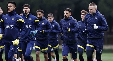 Fenerbahçe kampa girdi
