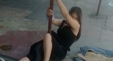 Genç Kızı Uyuşturucu Bu Hale Getirdi 