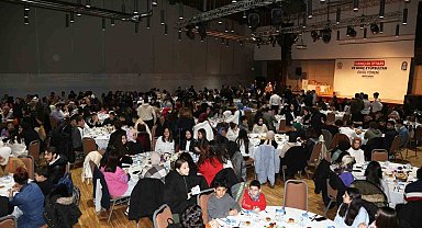 Gençlik İftarı'nda buluşan Genç Eyüpsultanlılar ödüllerini aldı