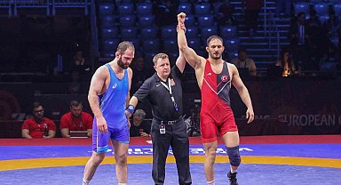İbrahim Çiftçi, Avrupa Güreş Şampiyonası'nda bronz madalya kazandı