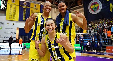 İdil Saçalır: "Taraftarımıza bizi hiç yalnız bırakmadıkları için teşekkür ederim"