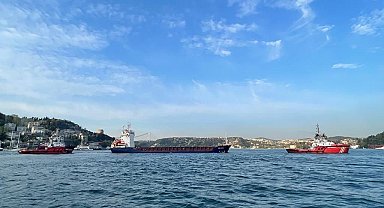 İstanbul Boğazı'nda kargo gemisi makine arızası yaptı
