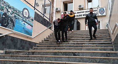 İstanbul'da iki kuyumcudan 18 milyon değerinde takı çalan 4 hırsız yakalandı