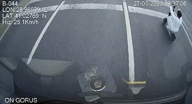 İstanbul'da ölümden kıl payı kurtuluş kamerada: Şoförün refleksi hayatını kurtardı