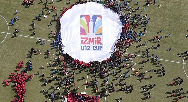 İzmir'de U12 Cup heyecanı başladı