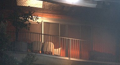 İzmir'deki Büyük Yangında 6 Saat Geride Kaldı, Çalışmalar Devam Ediyor