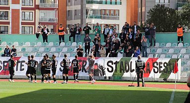 Kaf-Kaf, play-off hattının dışında