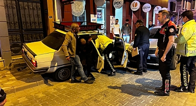 Kandan etkilenerek fenalaştı, kendi de kaza yaptı