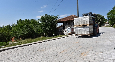 Karesi Belediyesi'nden 468 Bin Metrekare Parke Taşı   