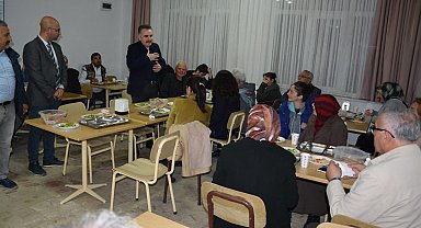 Kaymakam Odabaş, depremzede vatandaşların iftar sofrasına misafir oldu