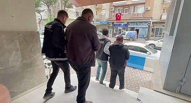 Kiraz'da 345 kök Hint keneviri ele geçirildi