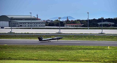 KIZILELMA Teknofest 2023'e katılmak için Atatürk Havalimanı'na geldi