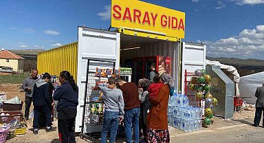 Malatyalı bakkal, depremde yıkılan ekmek teknesine ŞOK Marketler sayesinde yeniden kavuştu