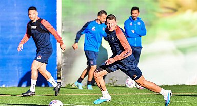 Medipol Başakşehir, İstanbulspor maçı hazırlıklarına devam etti