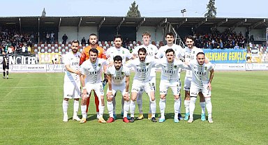 Menemenspor, alt sıralardan kurtulamıyor