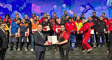 NAK'a Devlet Üstün Fedakarlık Madalyası